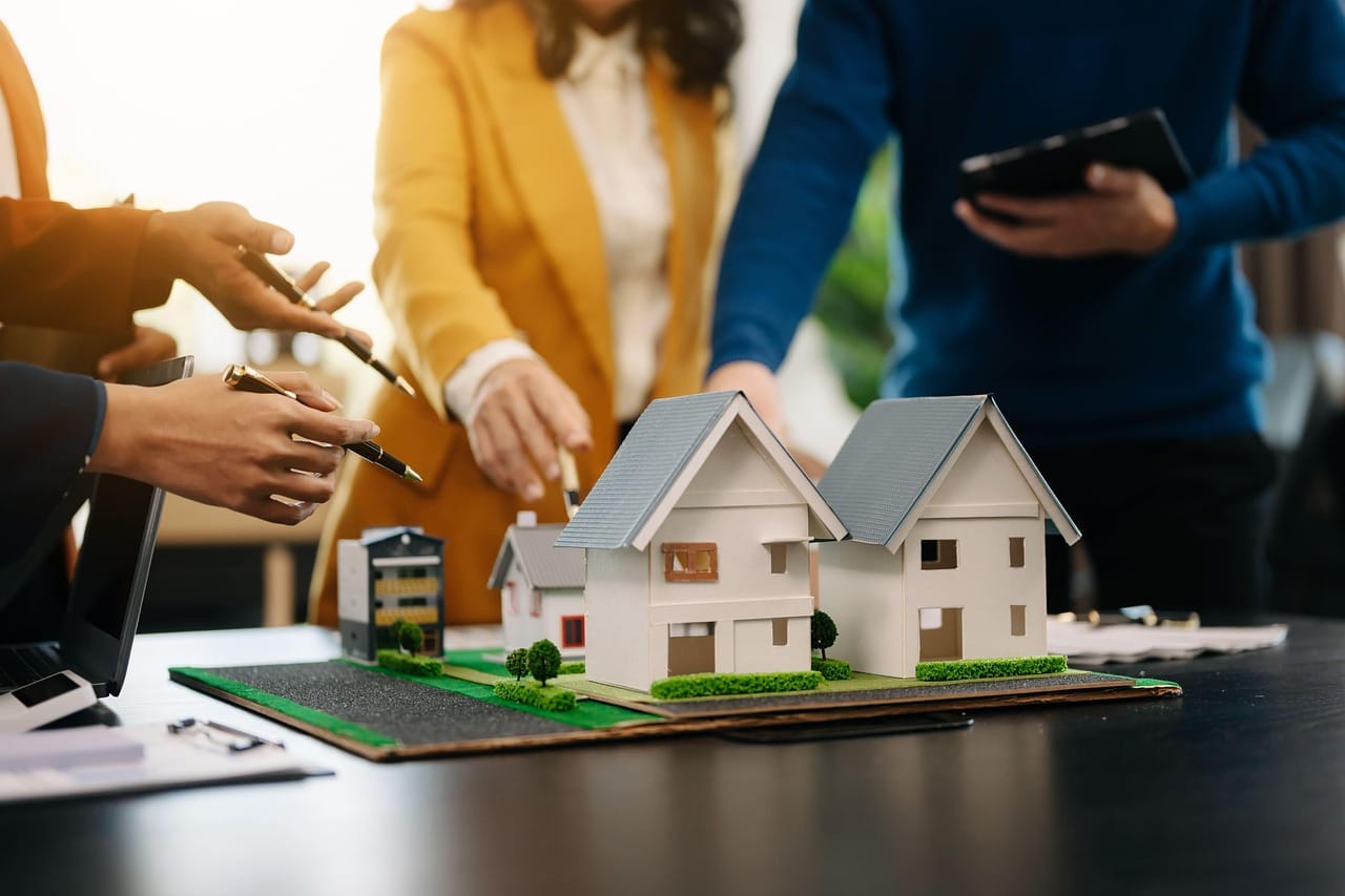 Why Is Bagayam the Best Place to Buy a 4BHK House?