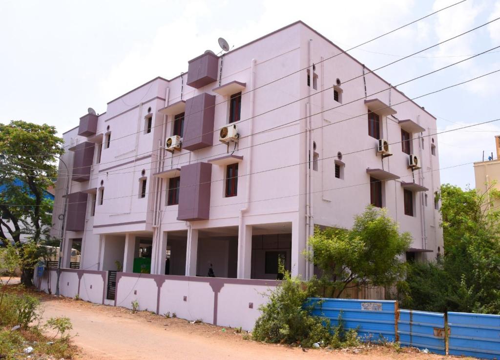 Why Is Bagayam a Preferred Location for Flats in Vellore?